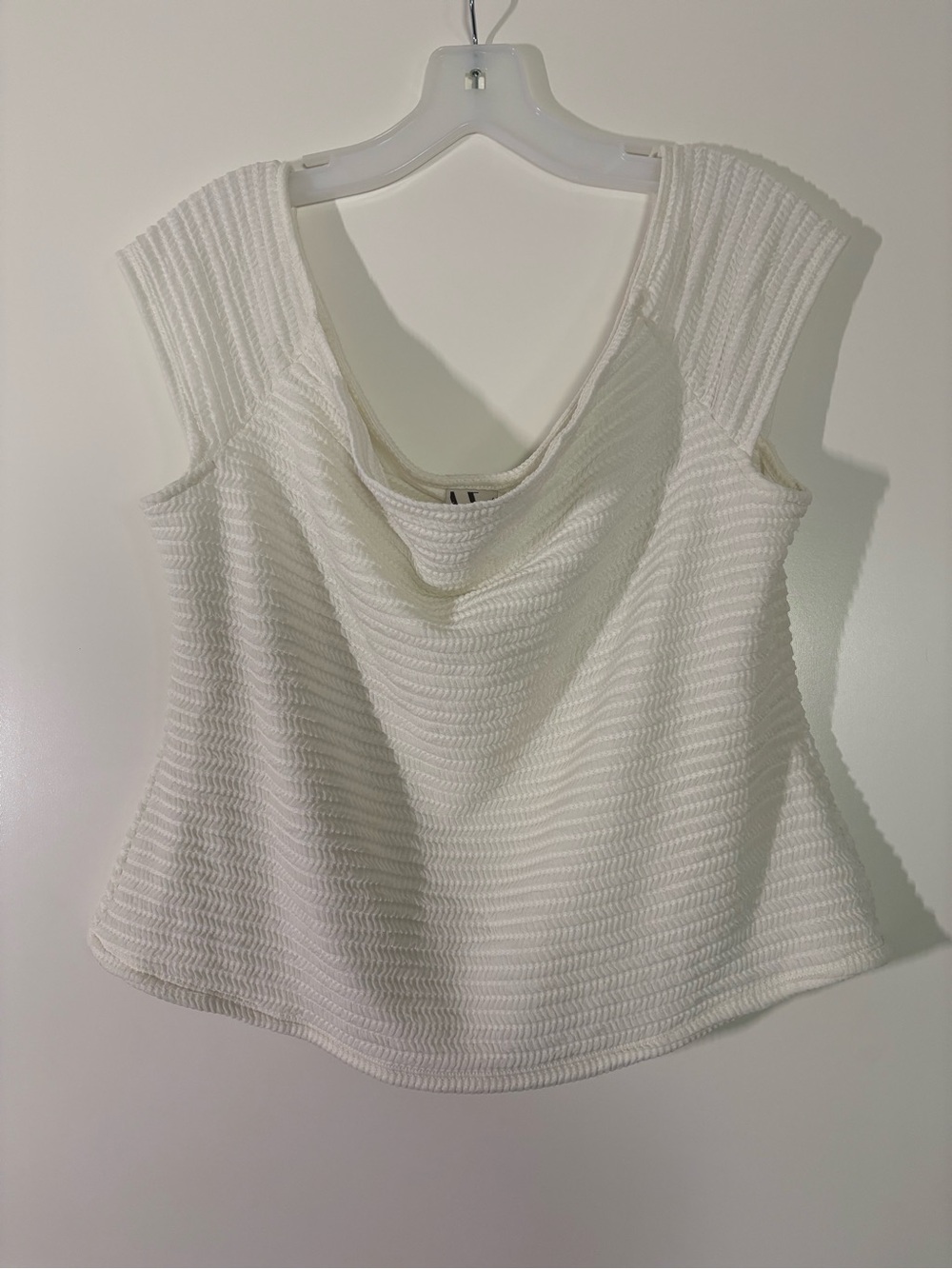 NWOT White Off the Shoulder Summer Knit Blouse
